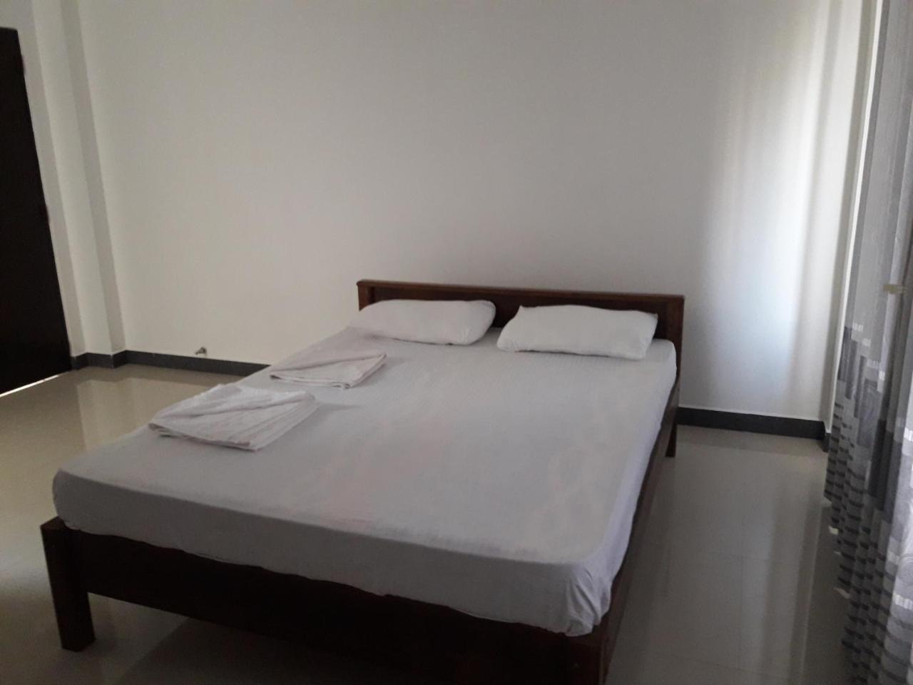 Kanora Lake Resort Maharagama Luaran gambar